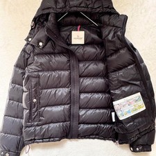 Moncler Bramant Piumino con Cappuccio Doppio Logo Patch Zip Bottone Nero Uomo Tg 2