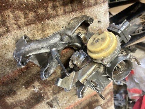 Carburatore con collettore - carburatore,