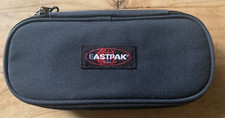 EASTPAK-ASTUCCIO-PORTAPENNE
