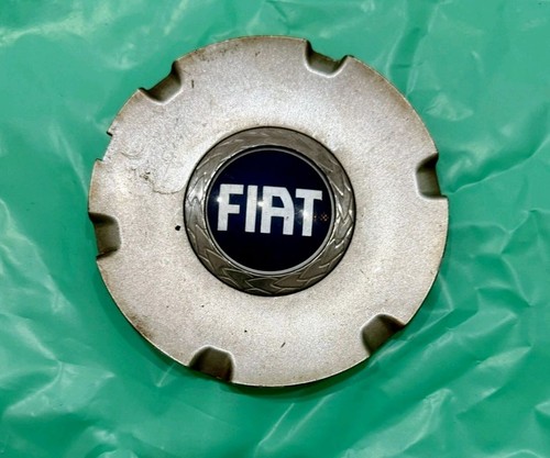 Coppetta coprimozzo fiat - 1,