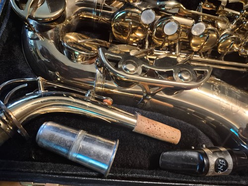 Buescher 400 alto saxophone - buescher,