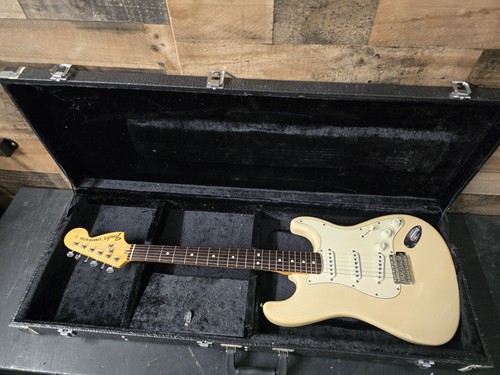 Fender 70s stratocaster 1999 - fender,