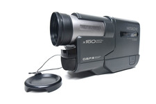 HITACHI VM-E228E VIDEOCAMERA