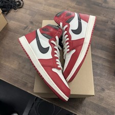 Taglia 11 - Jordan 1 Retro