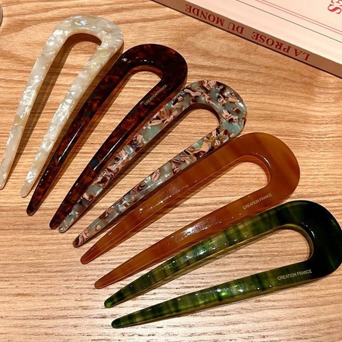 Sofisticato accessorio forma - a,