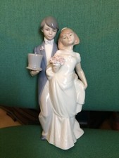LLADRO’ Spagna Porcellana Vintage Decorata,Figura Coppia Di Sposi Timbri E Firma