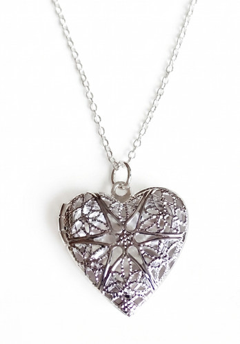 Collana medaglione stella