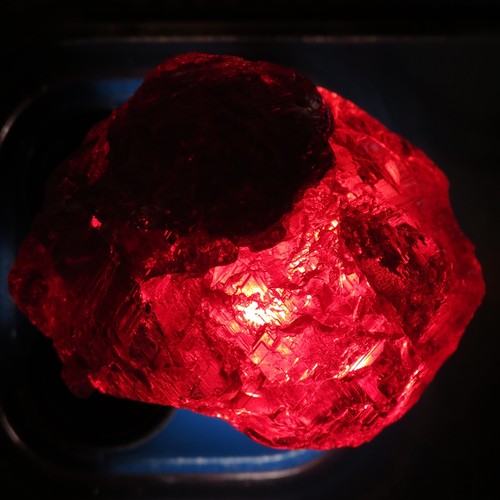 Minerali prezioso granato - minerali, ***