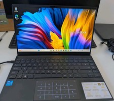 Asus ZenBook 14 UX425E