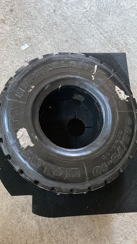 Pneumatico ricostruito - pneumatico,