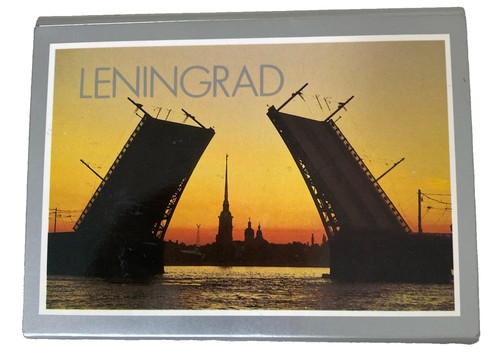 Leningrad postcards vintage - postcards,
