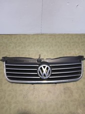 3B0853651L3FZ griglia per VOLKSWAGEN PASSAT 3B (10/00-03/06) 1.6 2000 Usato