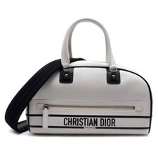 borsa da bowling dior bianca vibe