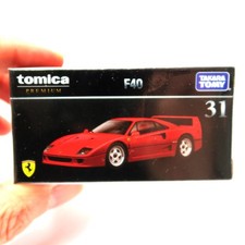 TOMICA PREMIUM FERRARI F40