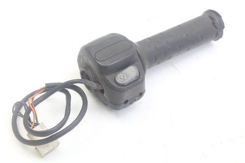 Commodo droit aprilia - -,