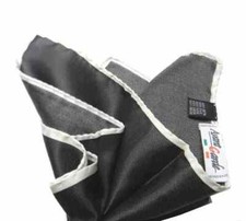 Pochette seta uomo nera bordo