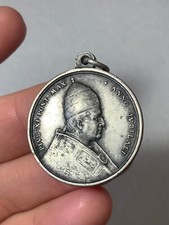 1548_802) Medaglia devozionale