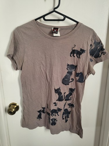 Shirt emily the strange - emily,