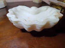 Antica Acquasantiera in Marmo Bianco di Carrara