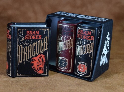Miniature book bram stoker - miniature,