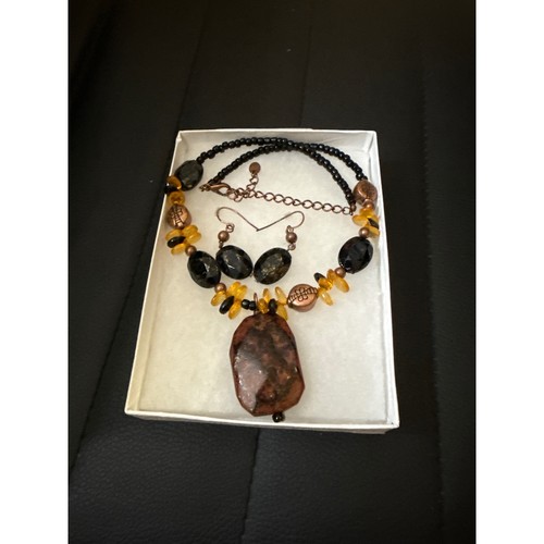 Set orecchini collana