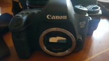 Canon Eos 6D body con cinturino in pelle e borsa da viaggio + due Obiettivi...