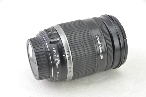 Canon 200 3 - 18-200, f/3.5-5.6