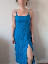 Maxi abito blu elettrico zara