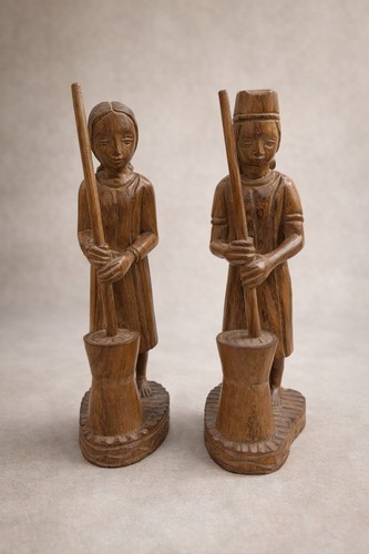 Coppia sculture legno - di,