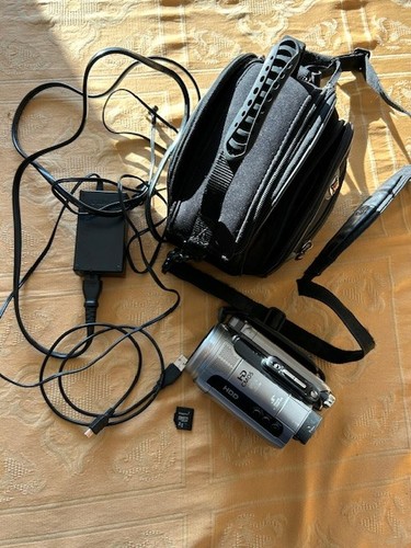 Canon hg10 40gb avchd - 40gb, hd