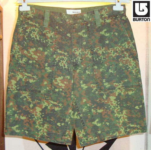 Bermuda pantaloni corti - , shorts
