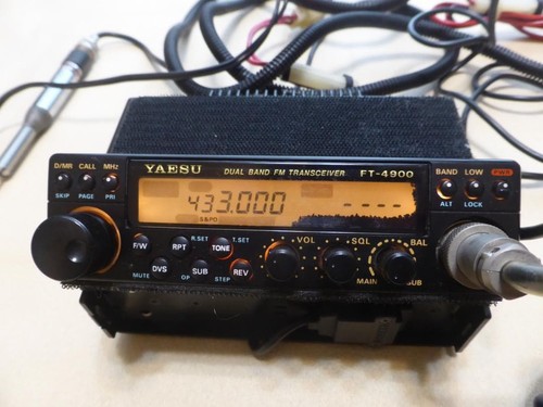 Yaesu 4900 - yaesu, ft-4900