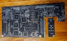 Scheda PCB e Mouse Re-Amiga