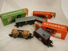 Set 4 vagoni auto MARKLIN +