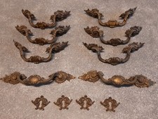 8 maniglie per mobili/cassetti