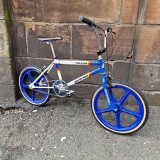 Bici BMX Raleigh Mk 2 Burner Team Special vecchia scuola con ruote blu Skyway Tuff