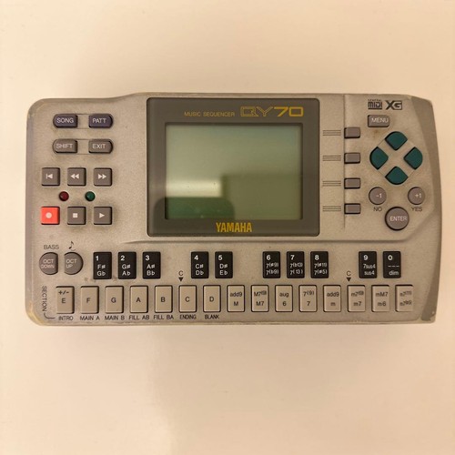 Yamaha qy70 music - qy70,