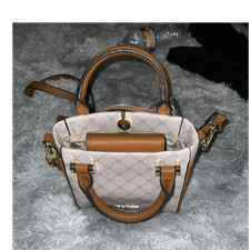 Steve Madden Beige Brown Logo