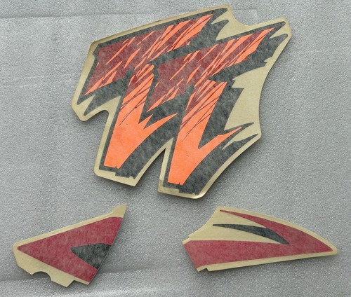 Adesivi emblemi convogliatore