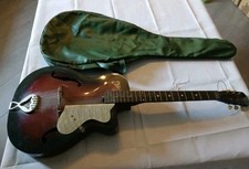 Eko Model 100/M degli anni '60, un modello vintage