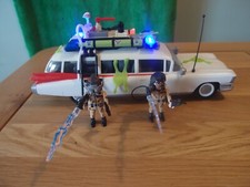 Playmobil 9220 Ghostbusters Ecto 1. e personaggi.