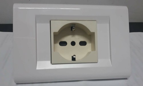 Presa schuko bosch muro - bosch, a