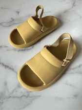 Zara kids 11 lime green open