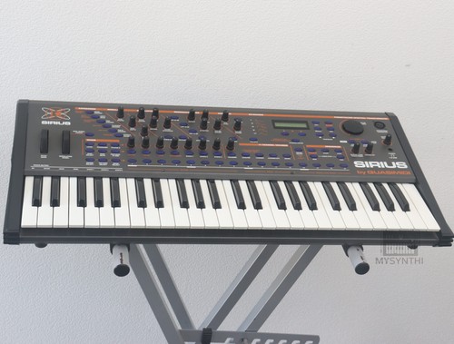 Quasimidi sirius - sirius,