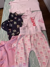 Tutina Guess Body Neonata Guess Pantaloni Neonata Guess 6/9 Mesi