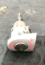 RICAMBI USATI, NOTTOLINO CHIAVE SPORTELLO ANTERIORE DESTRO VOLKSWAGEN BORA 