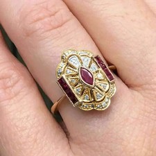 EDWARDIAN AGE RING IN 18 KT