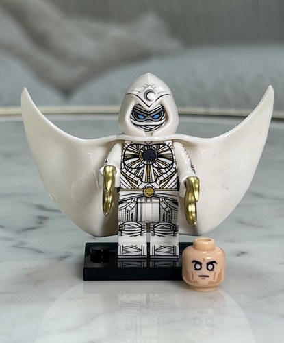 Lego moon knight - moon, minifigure