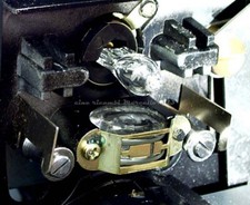 LAMPADA ALOGENA  6 V 10 W G4 x PROIETTORE MOVIOLA BAUER F50 DUOPLEY