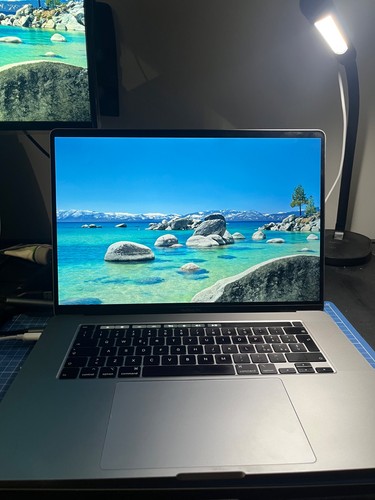 Apple macbook pro - pro, 16"